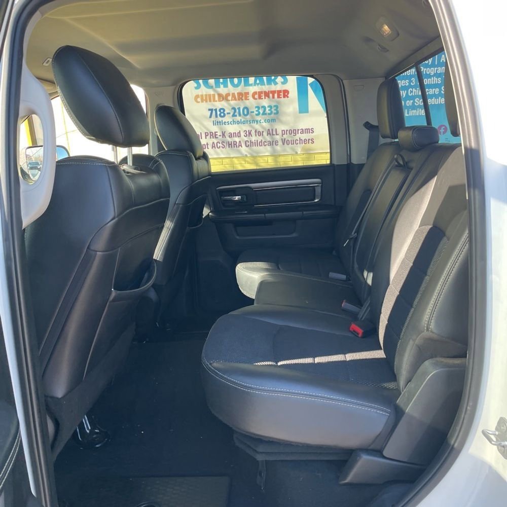 Used 2018 RAM 2500 Big Horn w/ Sport Appearance Group image 14