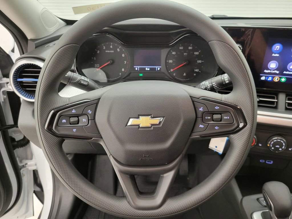 New 2026 Chevrolet Trax LS image 2