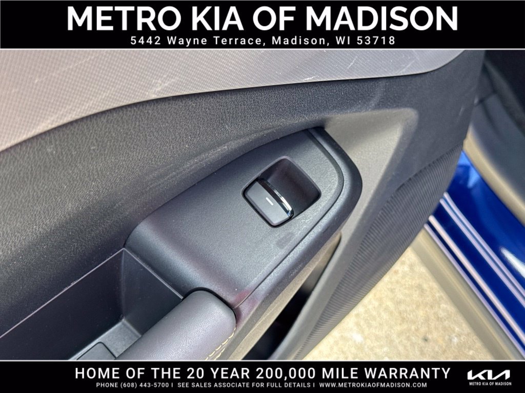 Used 2024 Subaru Crosstrek 2.5i Sport w/ Crosstrek Mirror Package AWD/4WD image 31
