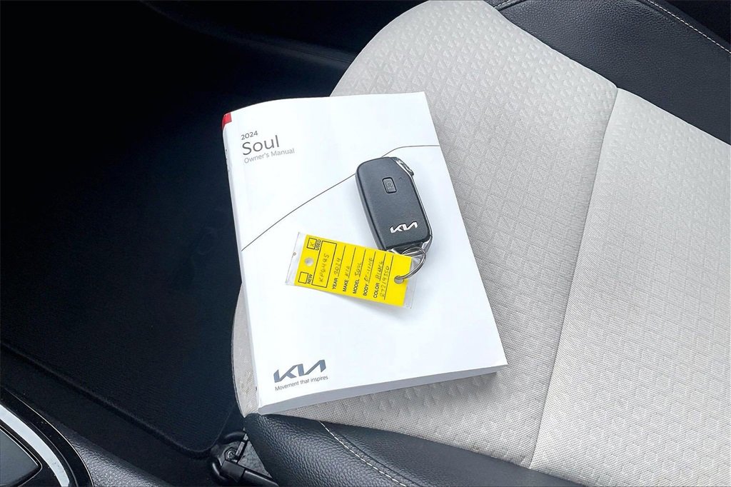 Certified 2024 Kia Soul GT-Line image 11