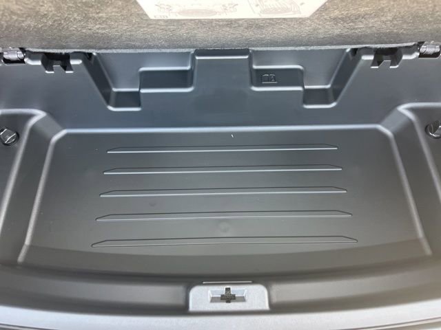 New 2026 Chevrolet Traverse LT w/ LPO, Floor Liner Package image 5