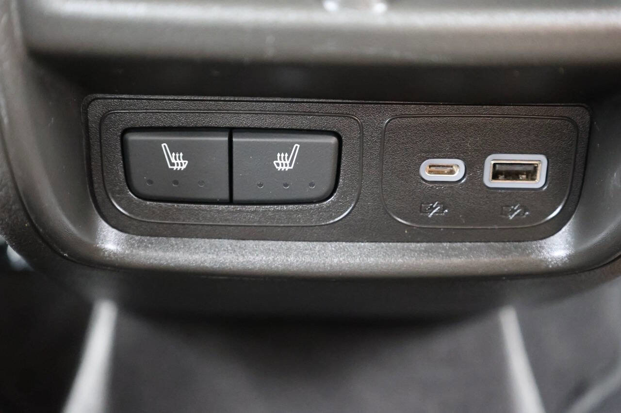 Used 2024 Cadillac XT4 Premium Luxury w/ Cold Weather Package image 22