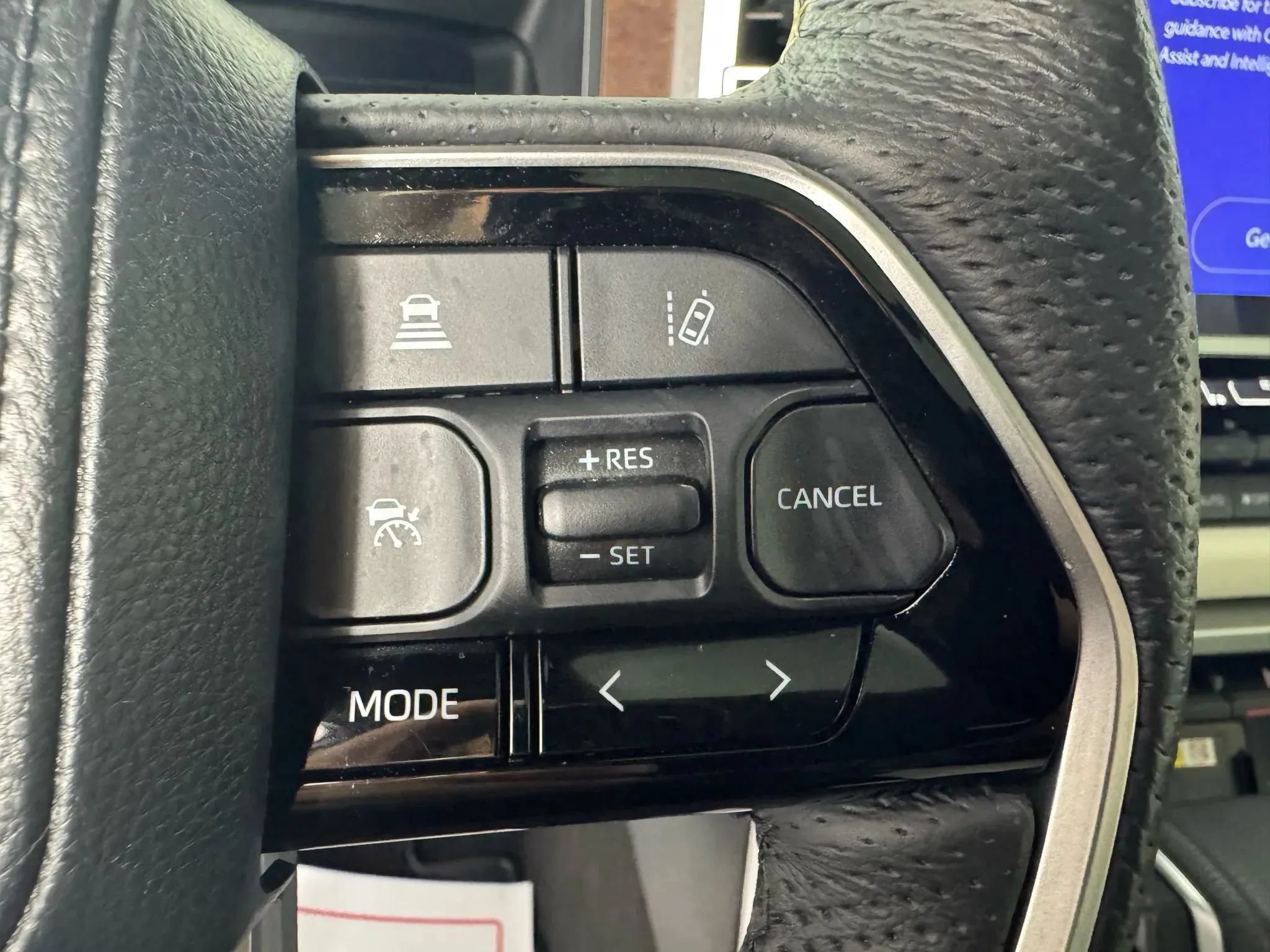 Used 2023 Toyota Sequoia Capstone AWD/4WD image 17