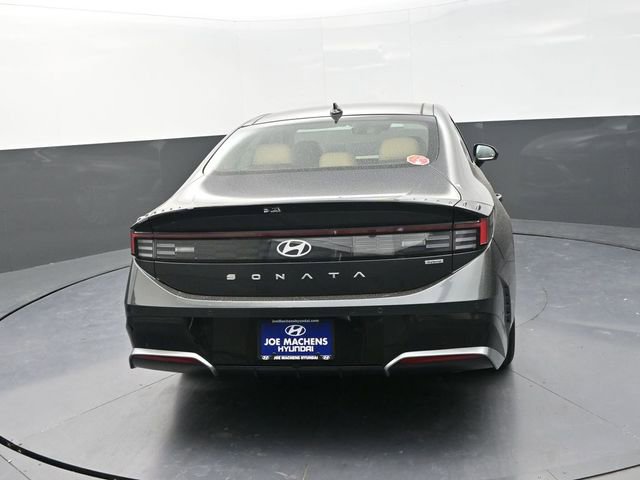 New 2026 Hyundai Sonata Limited FWD image 7