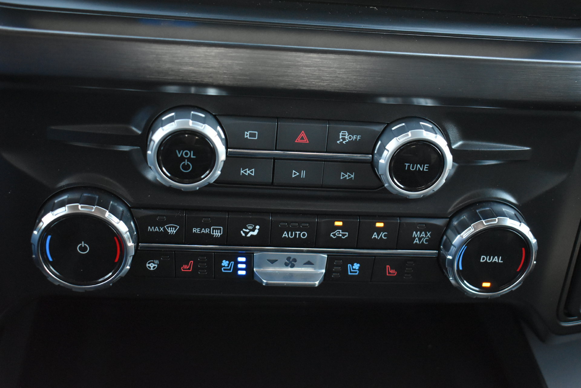 Used 2026 Ford F250 Lariat w/ Lariat Ultimate Package AWD/4WD image 29