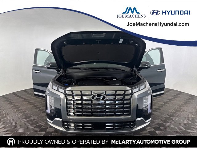 Used 2025 Hyundai Palisade Calligraphy image 12