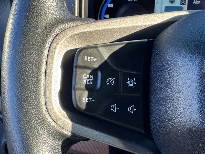 Used 2024 Ford Bronco Outer Banks image 17