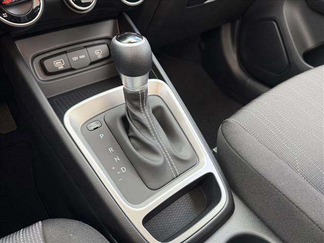 New 2026 Hyundai Venue SE image 15