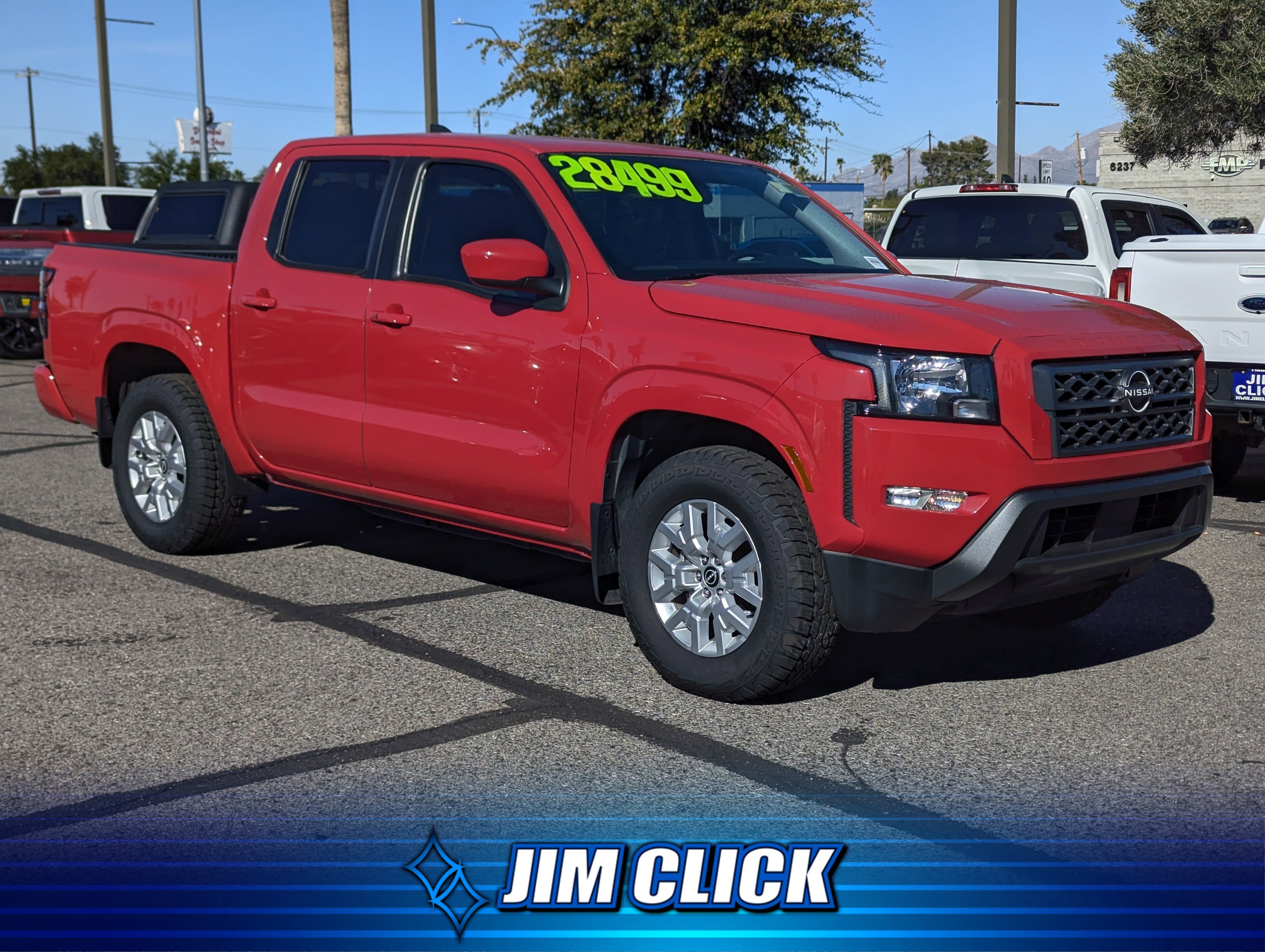 Used 2022 Nissan Frontier SV image 1