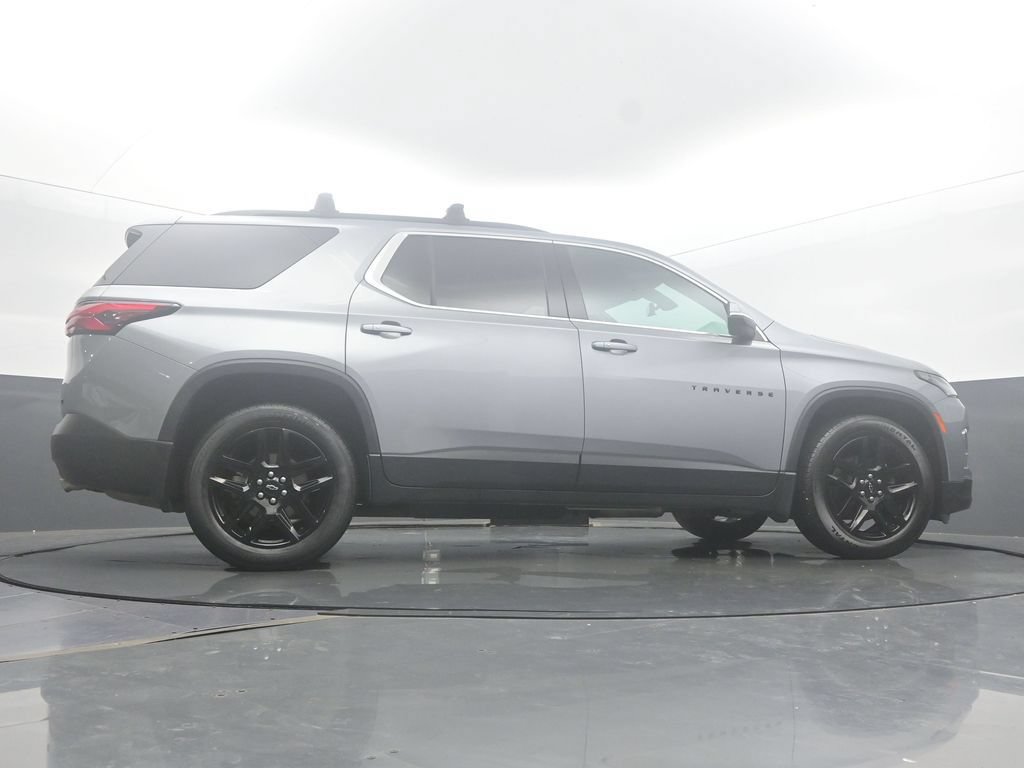 Used 2023 Chevrolet Traverse LT w/ Rear Camera Mirror Package AWD/4WD image 52