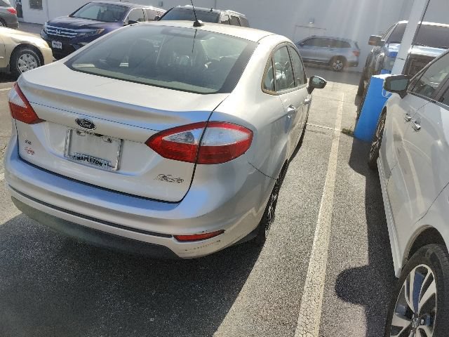 Used 2019 Ford Fiesta SE FWD image 17