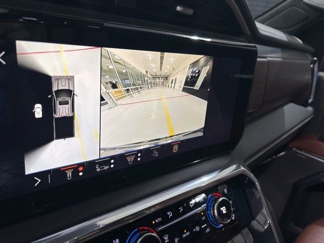 Used 2024 GMC Sierra 3500 Denali Ultimate image 27