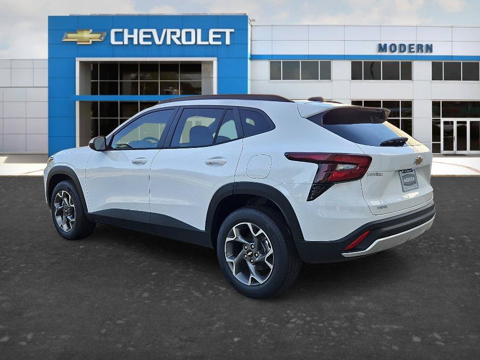New 2026 Chevrolet Trax LT FWD image 3