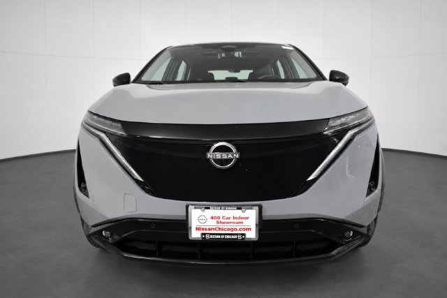 Used 2024 Nissan Ariya AWD image 2