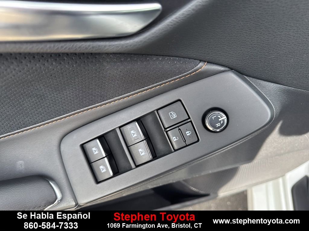 Used 2019 Toyota Avalon XSE w/ All Weather Liner Package image 13