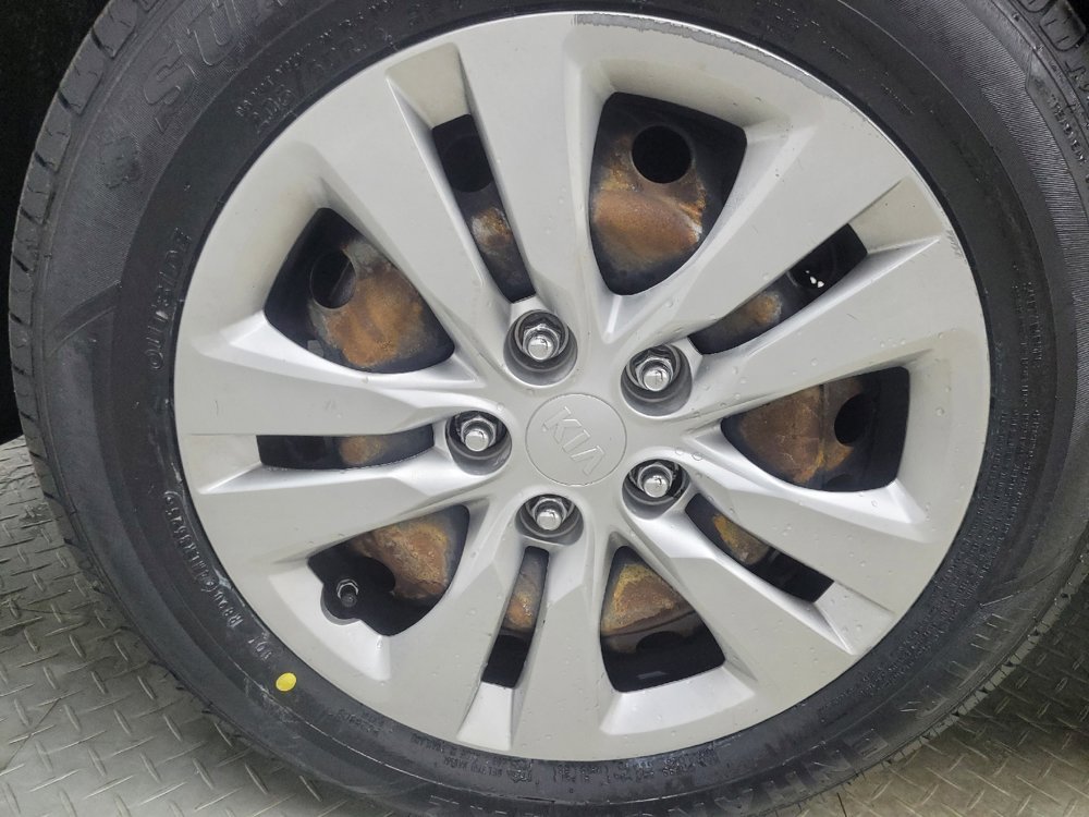 Used 2020 Kia Soul LX image 31