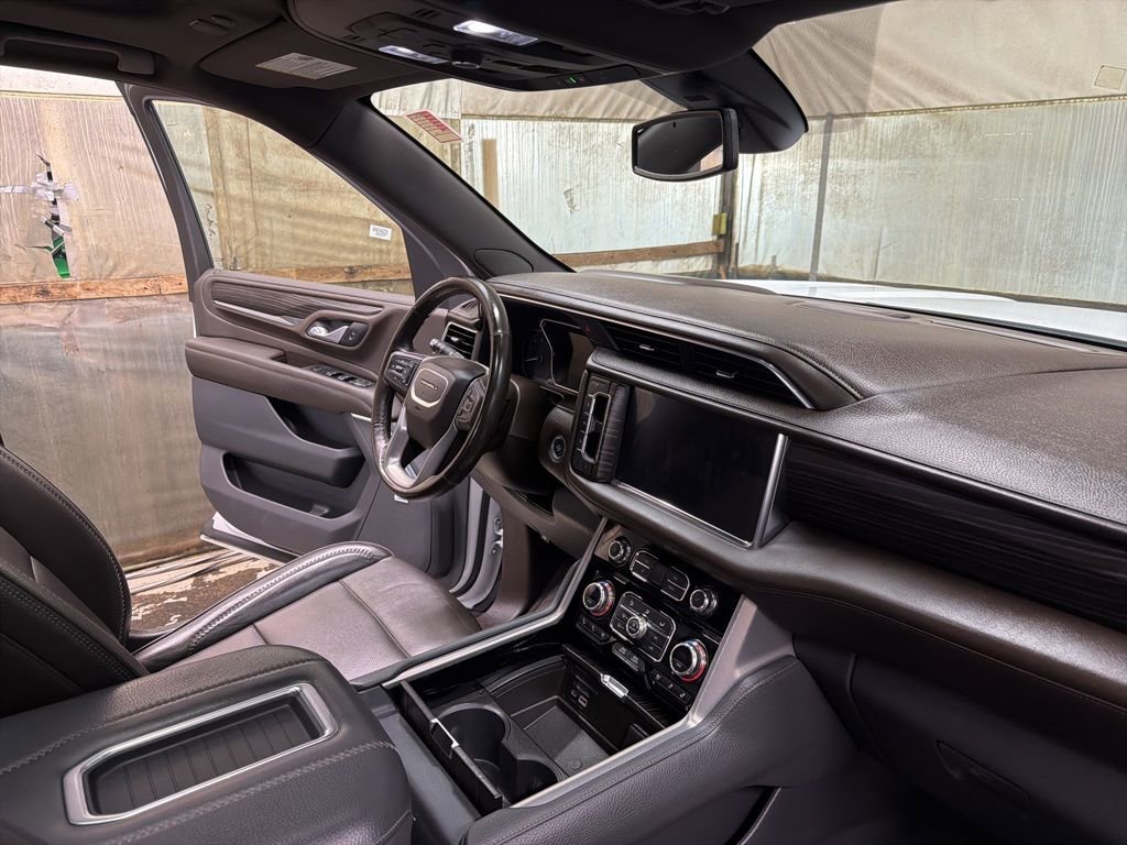 Used 2021 GMC Yukon Denali image 38