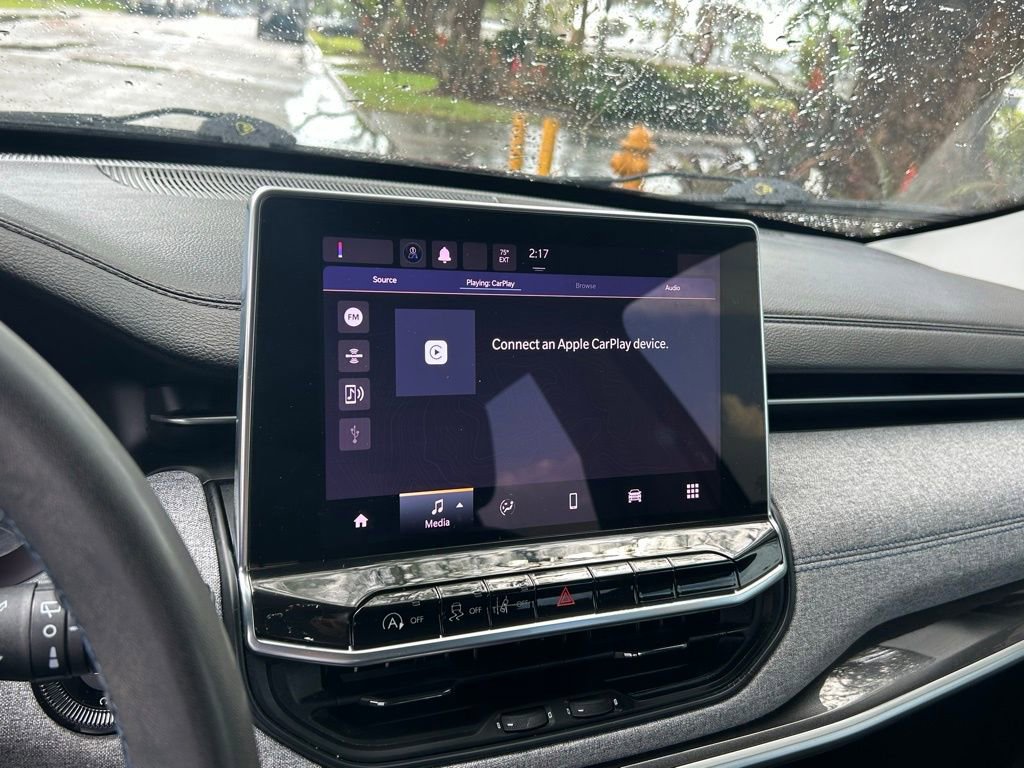 Certified 2022 Jeep Compass Latitude image 47