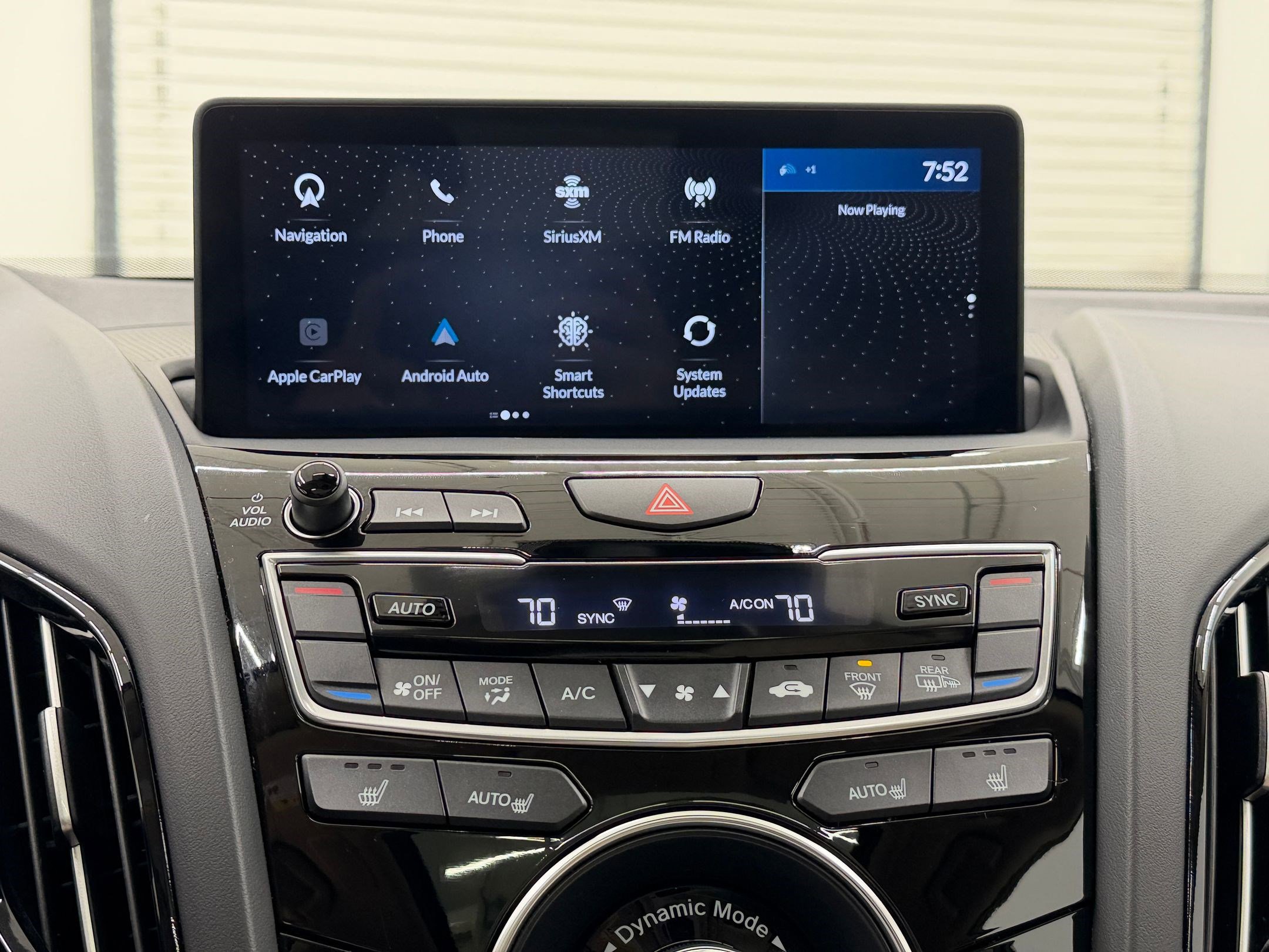 Used 2024 Acura RDX SH-AWD w/ Technology Package image 29