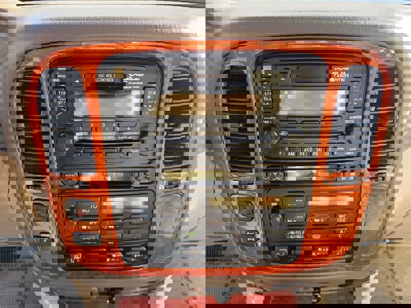 Used 2000 Lexus LX 470 4WD image 38