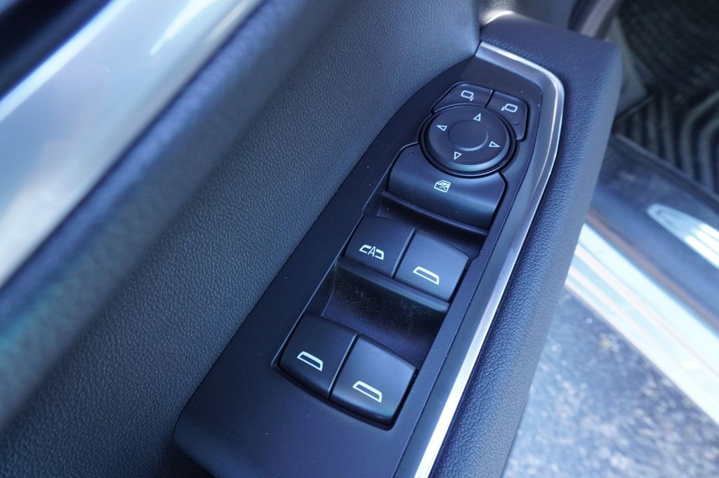 New 2026 GMC Sierra 1500 SLE w/ Preferred Package AWD/4WD image 16