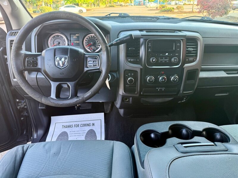 Used 2018 RAM 1500 ST AWD/4WD image 8