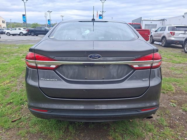 Certified 2017 Ford Fusion SE FWD image 7