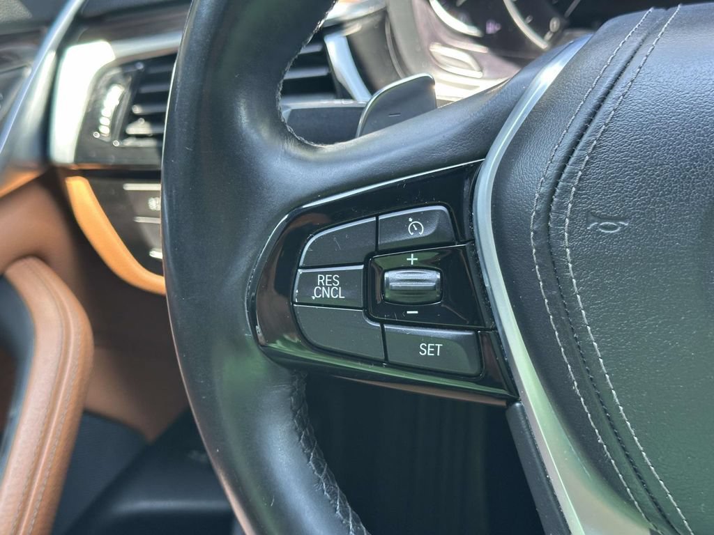 Used 2017 BMW 530i xDrive AWD/4WD image 23