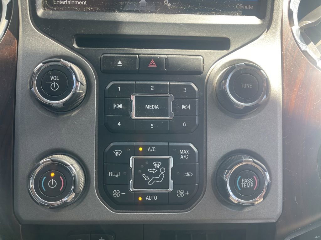 Used 2014 Ford F250 Lariat w/ Chrome Package image 23