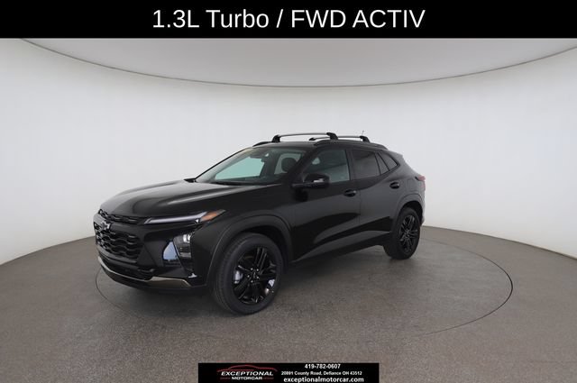 Used 2025 Chevrolet Trax ACTIV w/ Driver Confidence Package FWD image 3