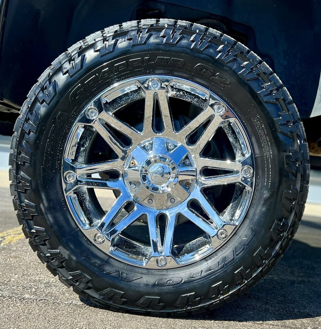 Used 2014 Chevrolet Silverado 2500 LT w/ Z71 Appearance Package AWD/4WD image 30