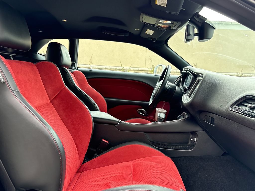 Used 2019 Dodge Challenger R/T w/ Plus Package RWD image 28