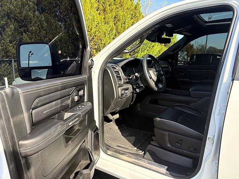 Used 2024 RAM 2500 Limited image 24