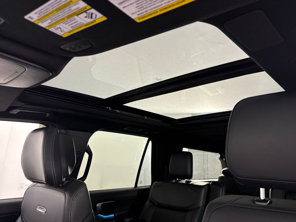 New 2026 Ford Expedition Max Platinum w/ Stealth Performance Package AWD/4WD image 27