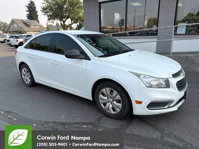 Used 2016 Chevrolet Cruze LS FWD image 3