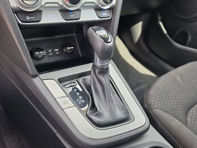 Used 2019 Hyundai Elantra SE w/ Cargo Package FWD image 26