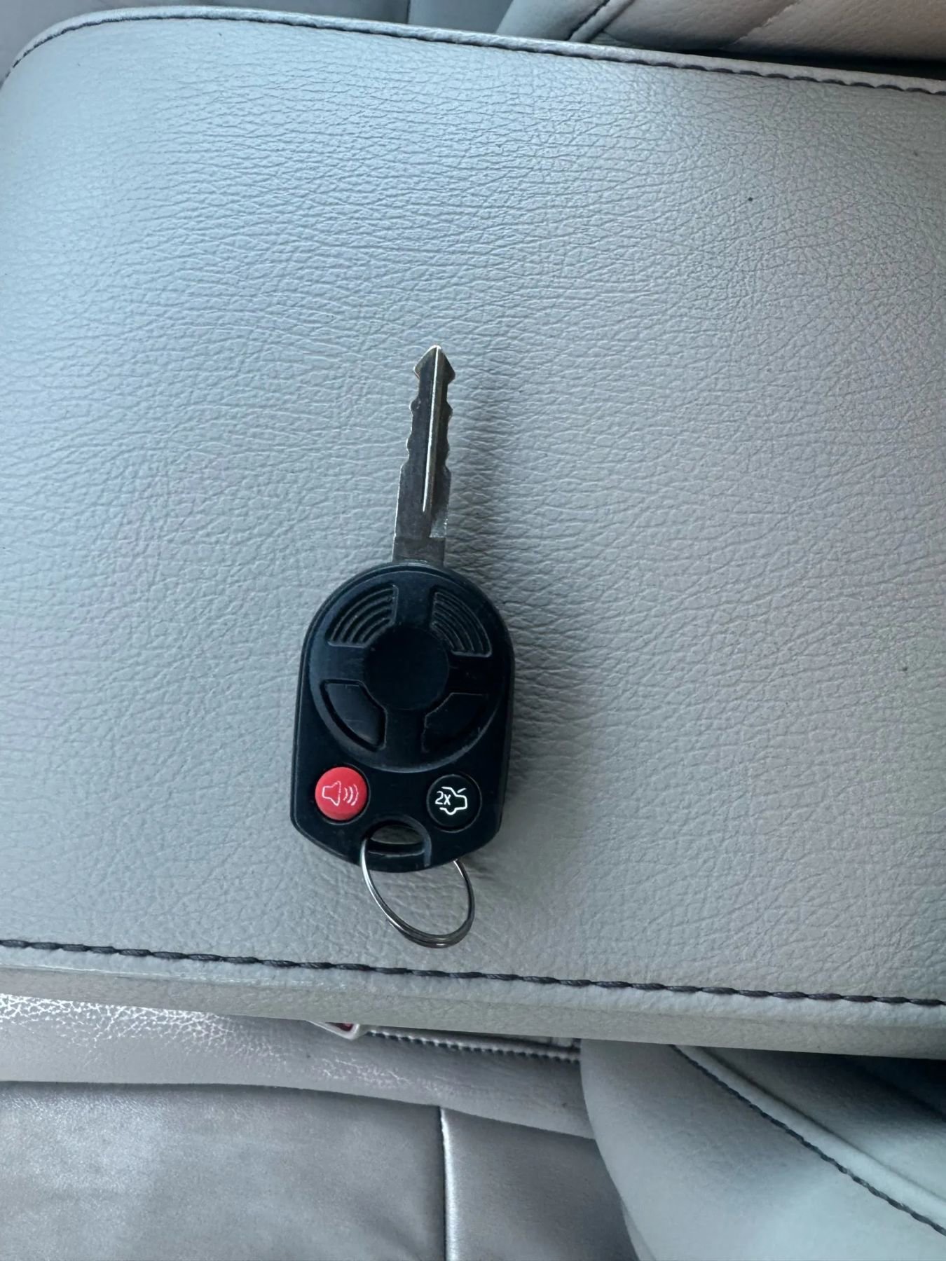 Used 2011 Ford Flex SEL w/ Rapid Spec Order Code image 8