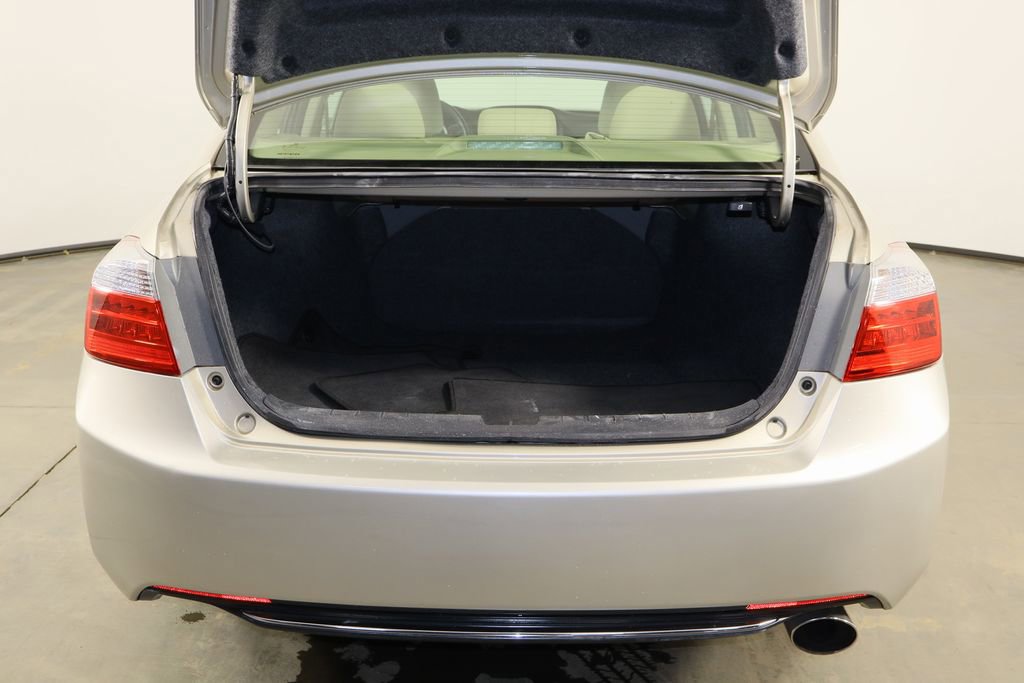 Used 2014 Honda Accord EX-L image 17