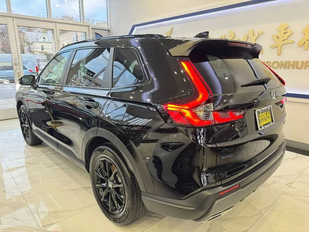 Used 2026 Honda CR-V Sport image 6