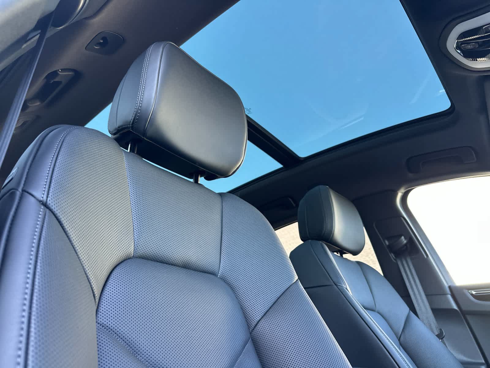 New 2026 Porsche Macan S AWD/4WD image 18
