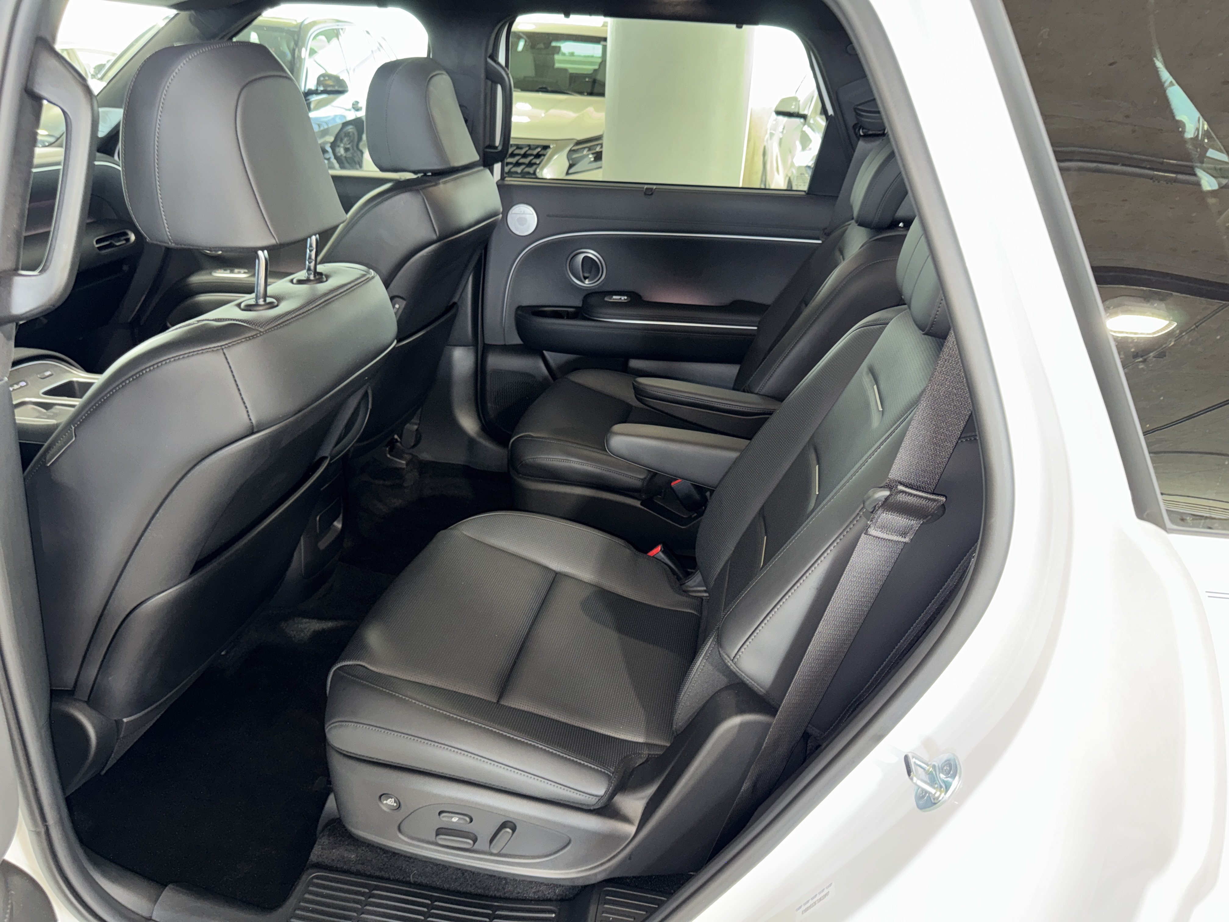 Used 2026 Hyundai Palisade Calligraphy FWD image 16
