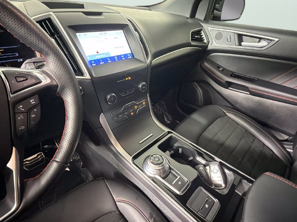 Used 2020 Ford Edge ST-Line FWD image 20
