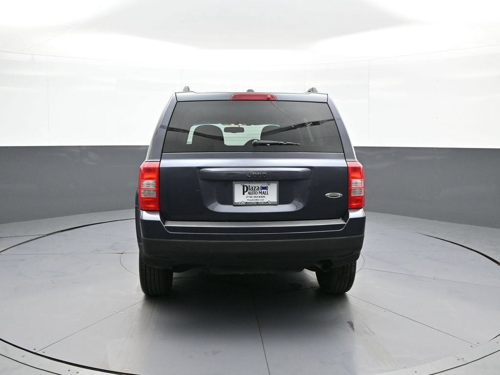 Used 2015 Jeep Patriot Sport w/ Power Value Group FWD image 7
