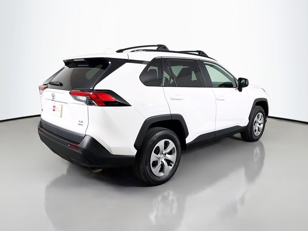 Used 2020 Toyota RAV4 LE w/ Carpet Mat Package image 6