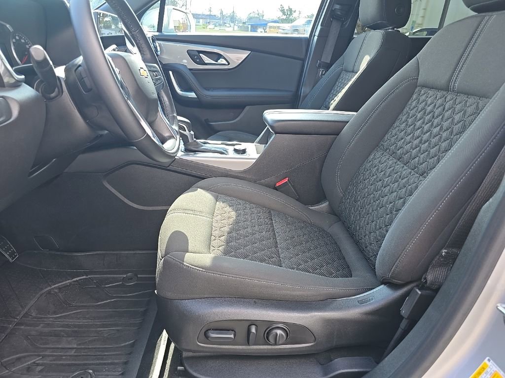 Used 2020 Chevrolet Blazer LT image 13
