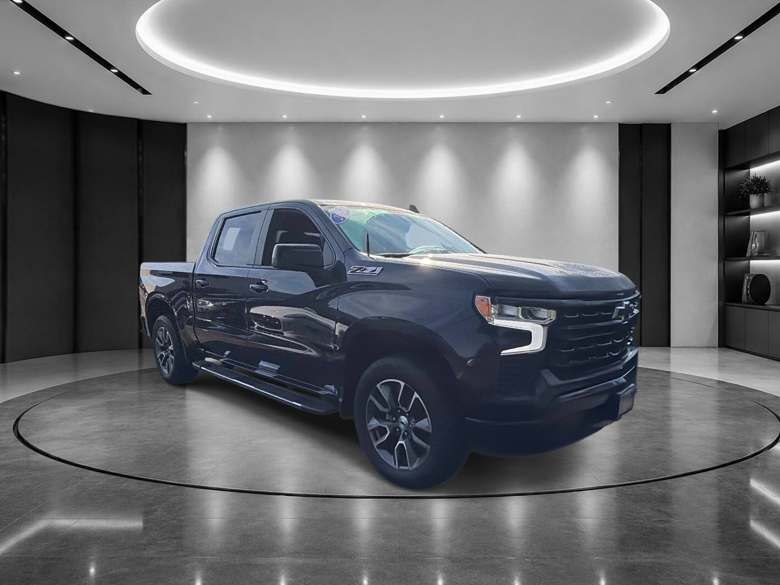 Used 2023 Chevrolet Silverado 1500 RST w/ Z71 Off-Road Package AWD/4WD image 2