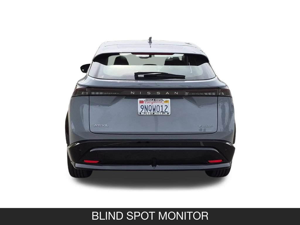 Used 2024 Nissan Ariya FWD image 8