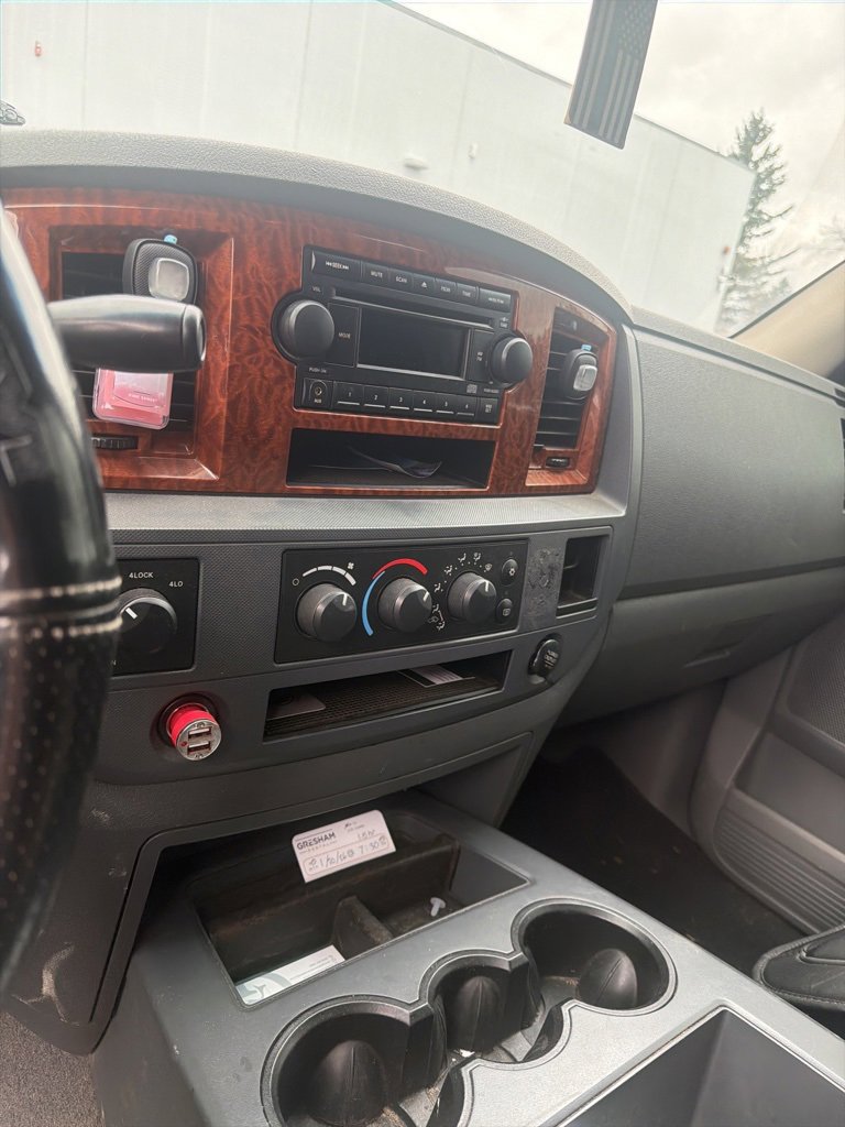 Used 2006 Dodge Ram 3500 Truck SLT w/ Light Group image 8