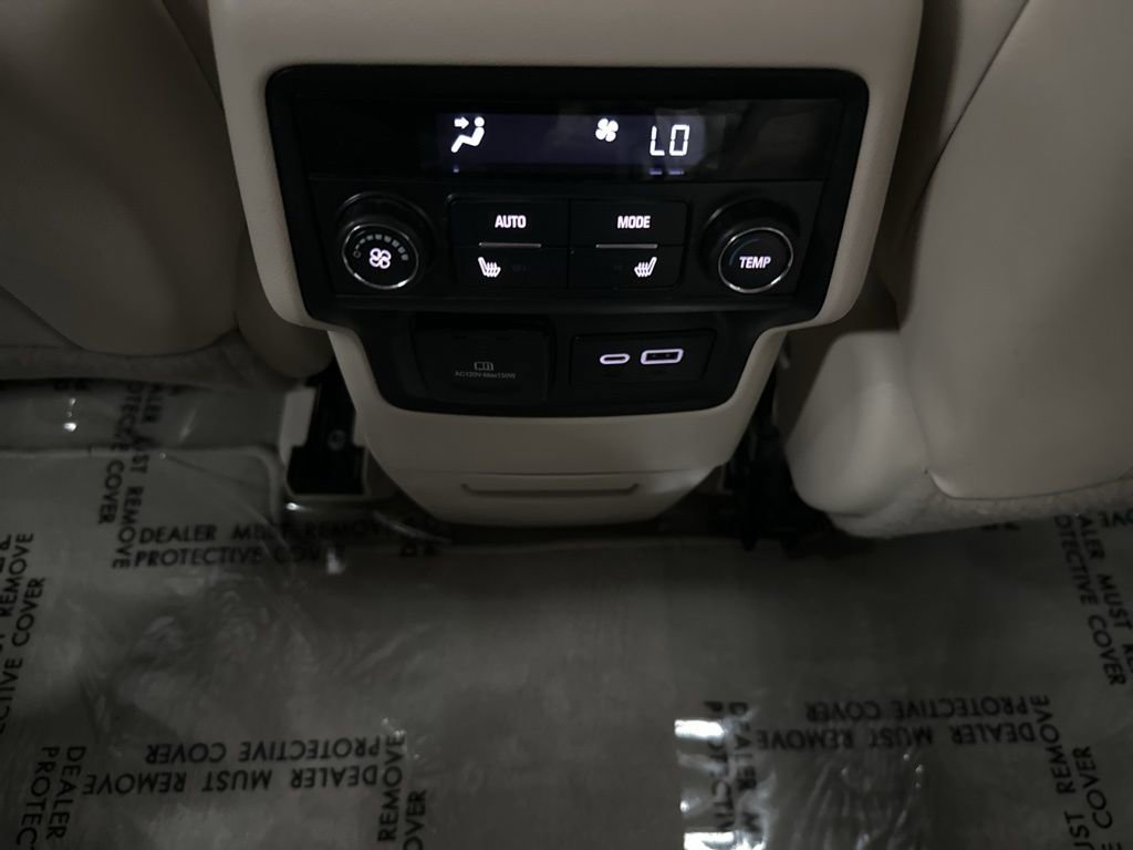 Used 2020 GMC Acadia Denali w/ LPO, Floor Liner Package image 34