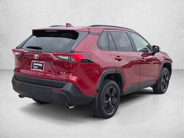 Used 2024 Toyota RAV4 XLE w/ Convenience Package FWD image 5